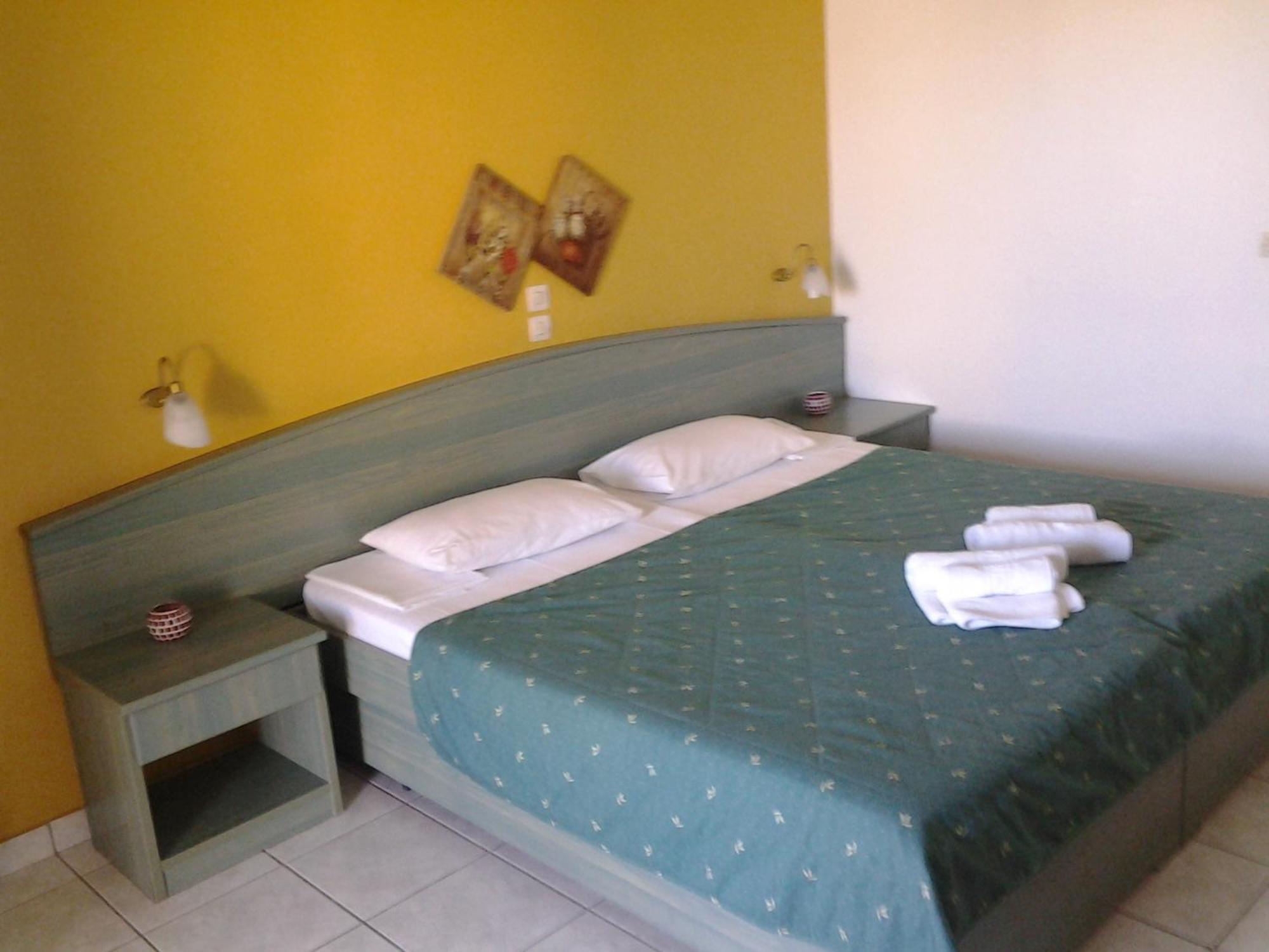 Smile'S Studios Tsilivi  Habitación foto